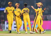 Can Sophie Devine's Unbeaten Fifty Propel Gujarat Giants to Victory Against UP Warriorz?