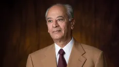 यश जौहर की पुण्यतिथि: 'दोस्ताना' के बाद धर्मा की डूबती नाव को करण जौहर ने 'कुछ कुछ होता है' से उबारा