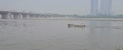 क्या यमुना घाट पर छठ पूजा की तैयारियां तेज हो रही हैं?