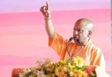 क्या योगी आदित्यनाथ ने सोशल मीडिया और स्मार्टफोन के अत्यधिक उपयोग से बचने की सलाह दी है?