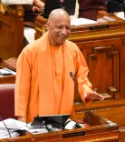 योगी सरकार का विशेष अभियान: तीन महीने में 18 लाख नए आयुष्मान कार्ड का निर्माण