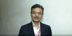 उज्जैन युवा धर्म संसद: आनंद रंगनाथन बोले — 'स्वामी मिथिलेश से मिला 70% ज्ञान'; कुलपति तिवारी ने रिवर्स माइग्रेशन को बताया ज़रूरी