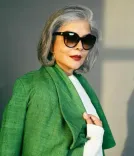 How Did Zeenat Aman Honor Dharmendra's Legacy?