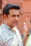 जेन-Z के प्यार से अभिभूत रविकिशन बोले — 'इन युवाओं की क्रिएटिविटी को सलाम'
