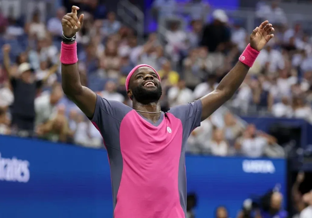 Tiafoe stuns Michelsen in 4hr 38min US Open QF comeback