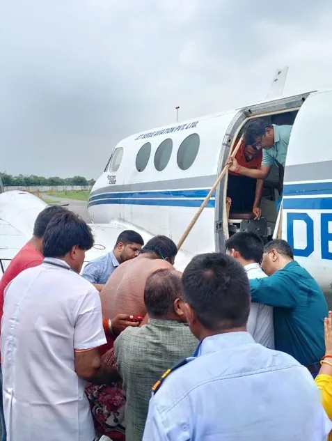 How Did Timely Government Assistance Revive a Youth's Life in MP's Singrauli?