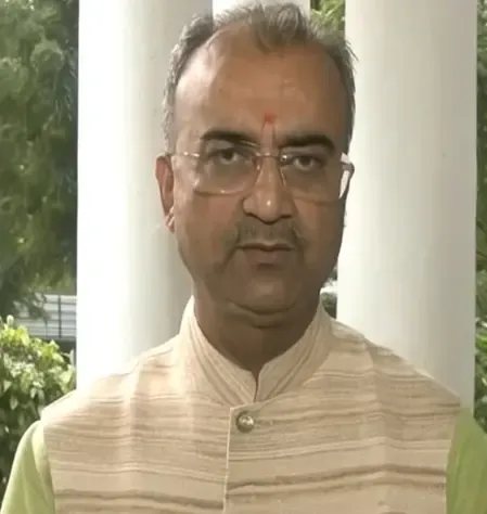 टीएमसी हिंदुओं की भावनाओं को ठेस पहुंचने का काम करती है :  मंगल पांडेय