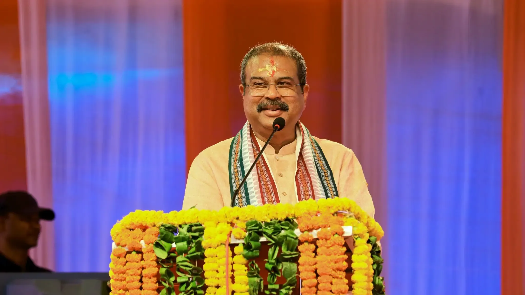 रिकॉर्ड मतदान से बौखलाई TMC: धर्मेंद्र प्रधान का डेरेक ओ'ब्रायन पर करारा पलटवार