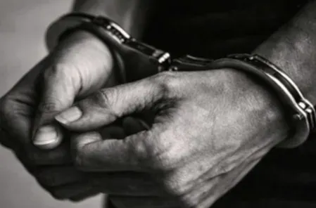टीएमसी को वोट देने के लिए लोगों को करता था मजबूर, अब पहुंचा सलाखों के पीछे