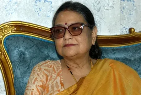 टीएमसी सांसद काकोली घोष दस्तीदार का बड़ा बयान: आई-पैक ने कार्यकर्ताओं को नौकर समझा, बाहरी नेताओं ने पार्टी को नुकसान पहुंचाया