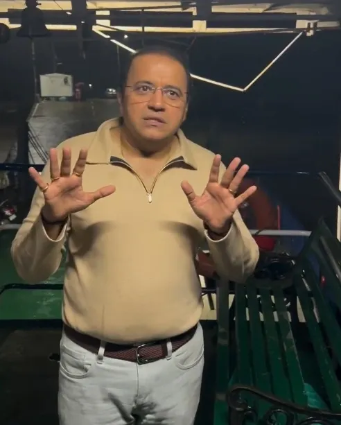 Is TMKOC's Bhide, Mandar Chandwadkar, Enjoying Mumbai’s Ro-Ro Ferry Service During Heavy Rain?