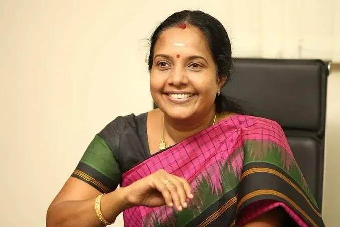 BJP's Vanathi questions CM Vijay on Chennai airport privatisation move