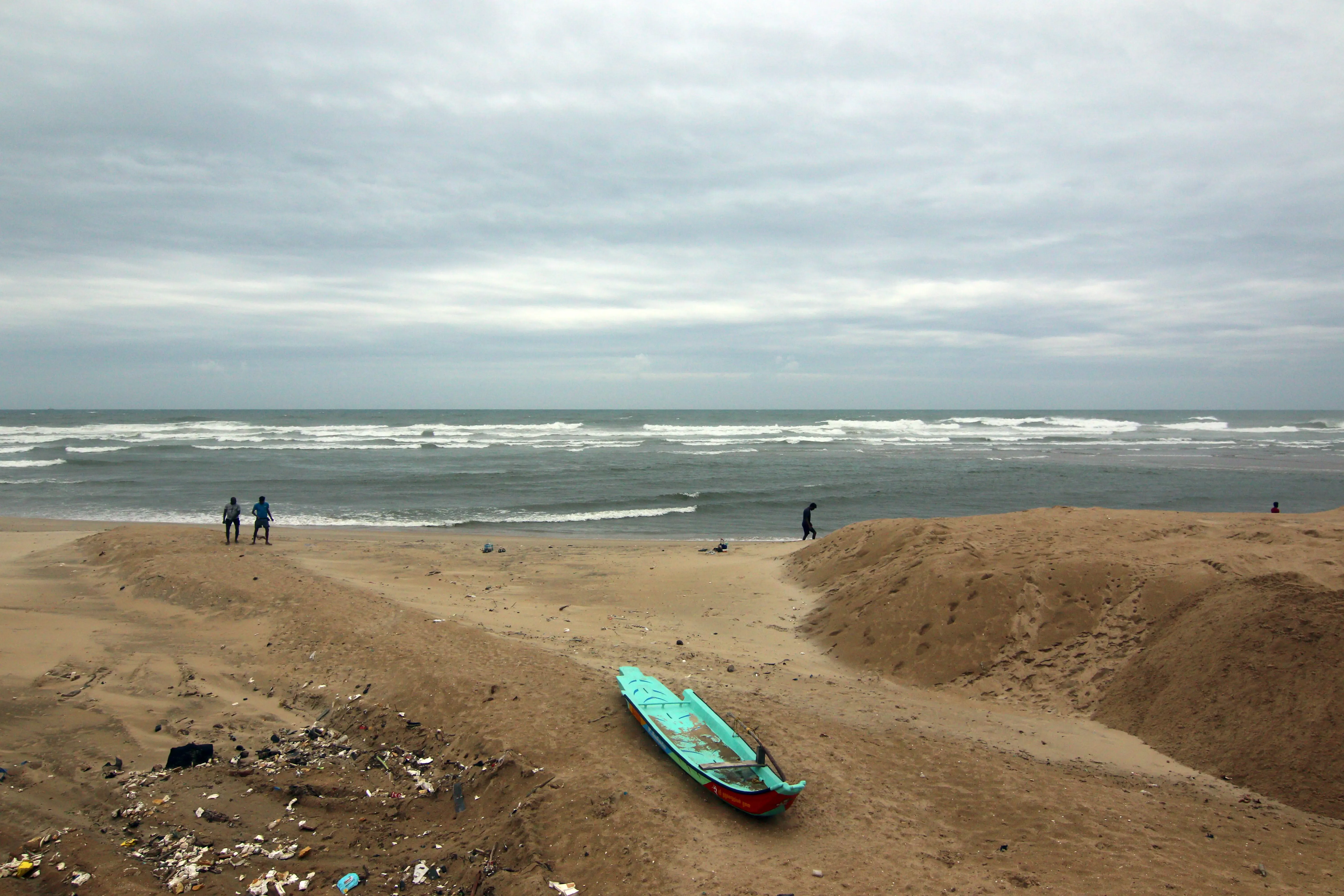 Should the public prepare for Cyclone Ditwah as it approaches Tamil Nadu?