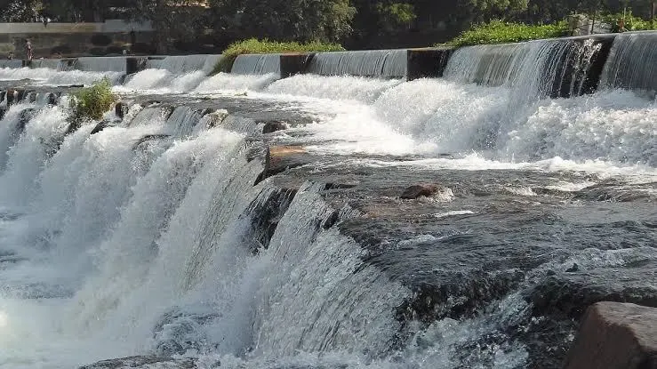 Tourist Bathing Prohibited at Kodiveri Anicut Due to Heavy Rainfall
