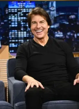 Tom Cruise reveals Taylor Swift schooled him on football at Chiefs game