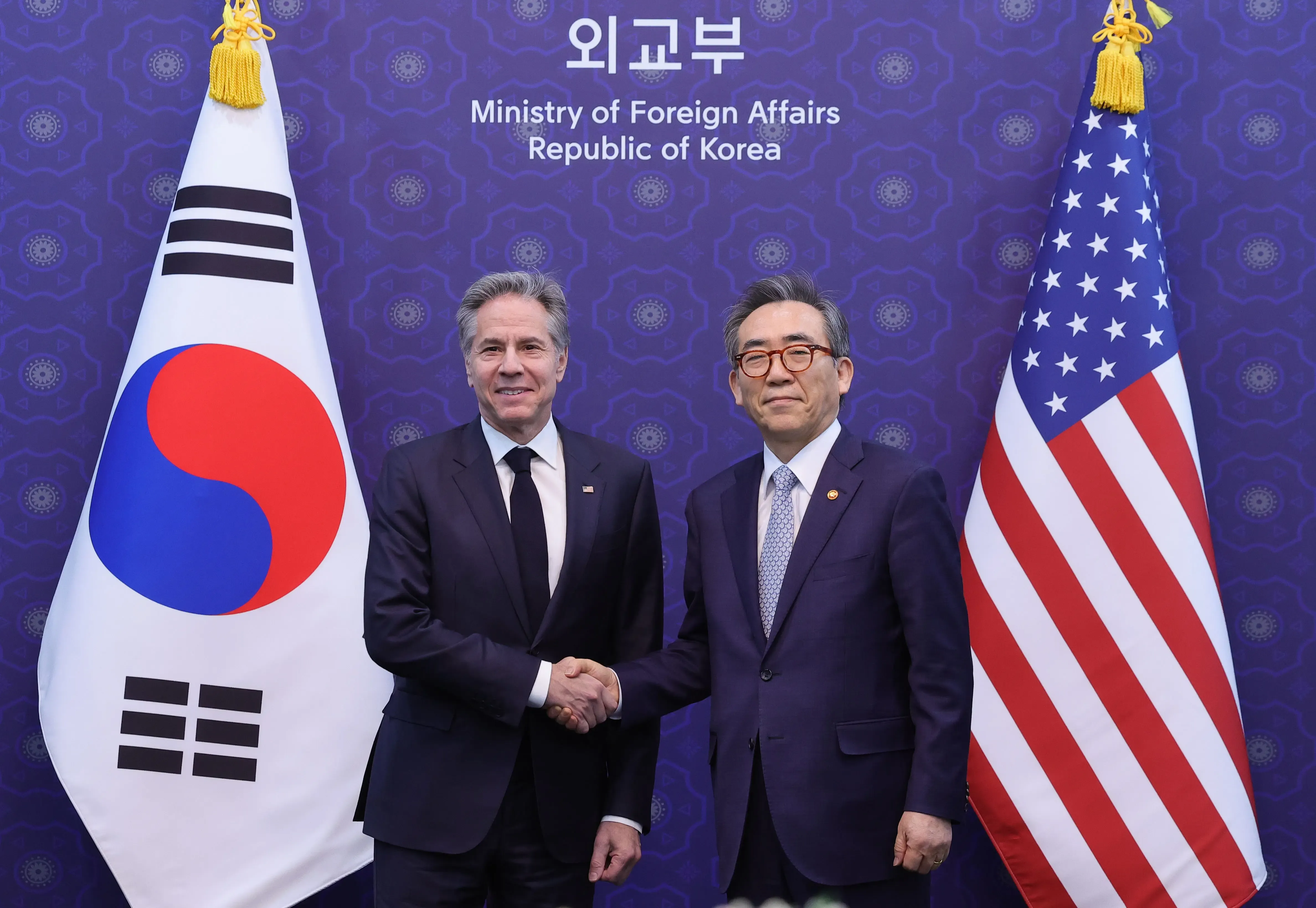 High-Level Discussions Between South Korea and US Amid Uncertain Political Climate