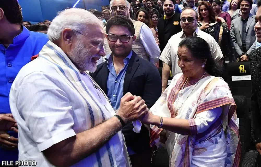 PM Modi Mourns the Loss of Legendary Singer Asha Bhosle