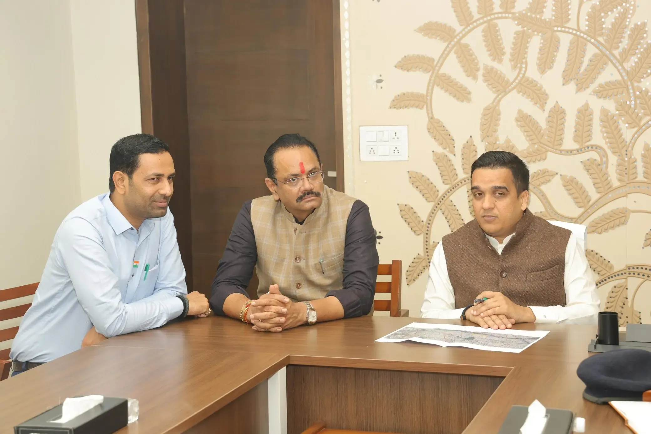 Did Gujarat Allocate Rs 800 Crore for Tractor Subsidies to Benefit Farmers?