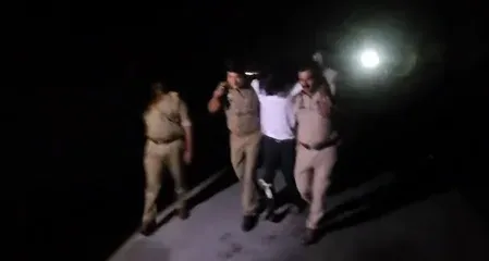 ट्रक लूटने वाले मास्टरमाइंड को उन्नाव पुलिस ने मुठभेड़ के बाद किया गिरफ्तार 