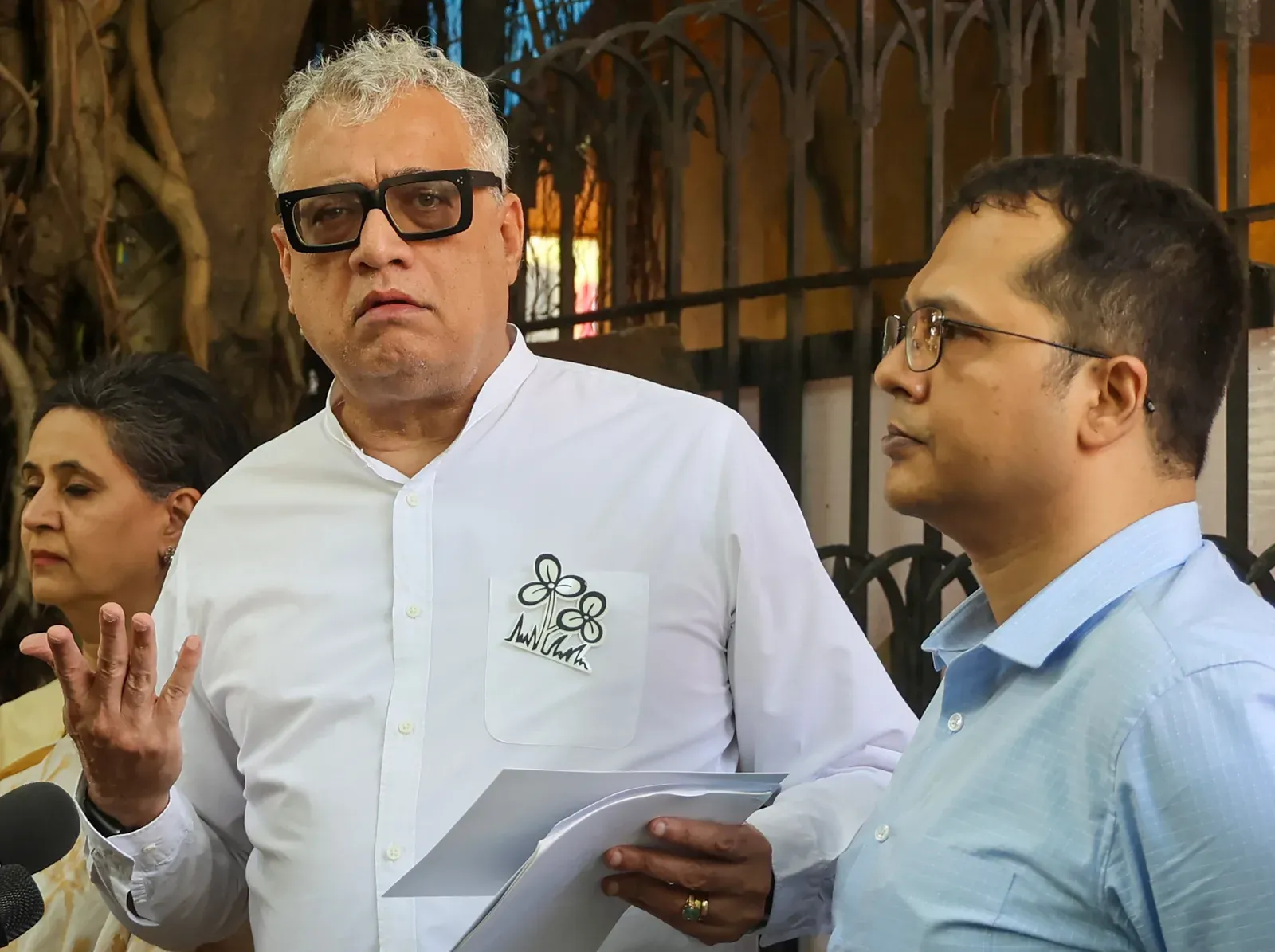 Kolkata Police serve fresh summons to Derek O'Brien in billboard row