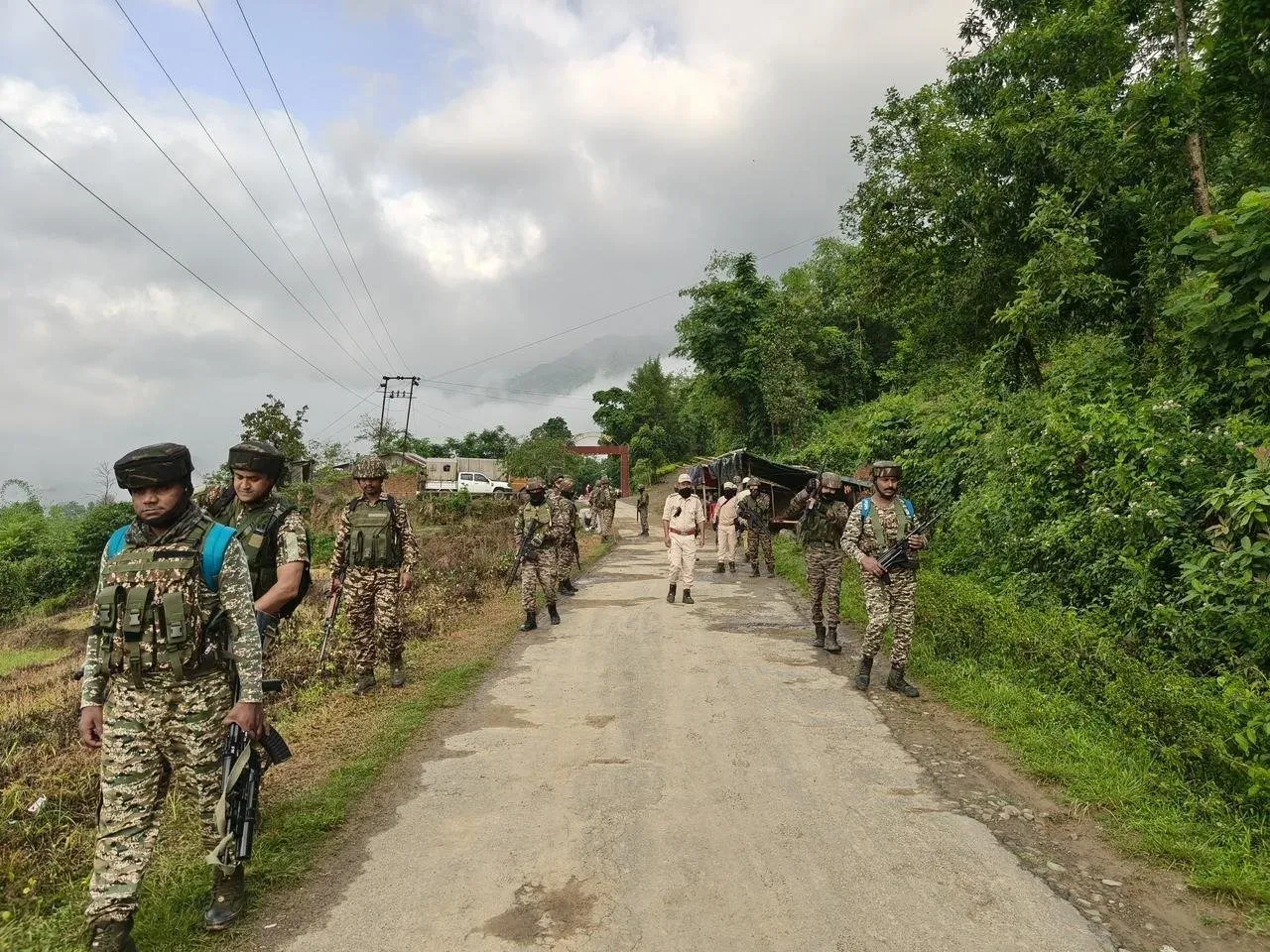 Manipur militant ambush kills Bengal truck driver on NH-2 in Ukhrul