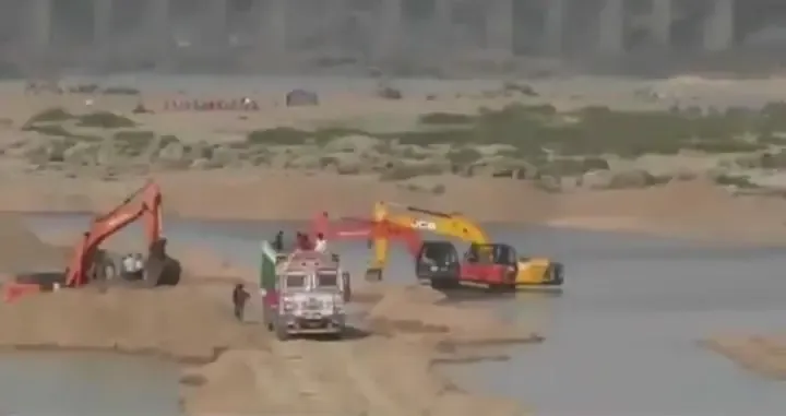 Are Truckloads of River Sand Being Smuggled Daily from TN to Other States?