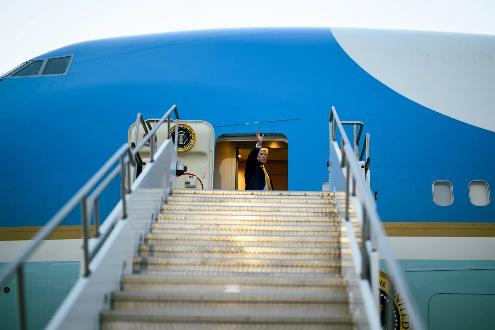 Trump Departs Turkey After 2026 NATO Summit