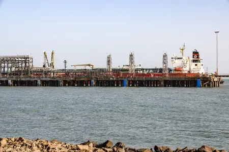 Trump Criticizes Allies' Hesitation on Hormuz Security
