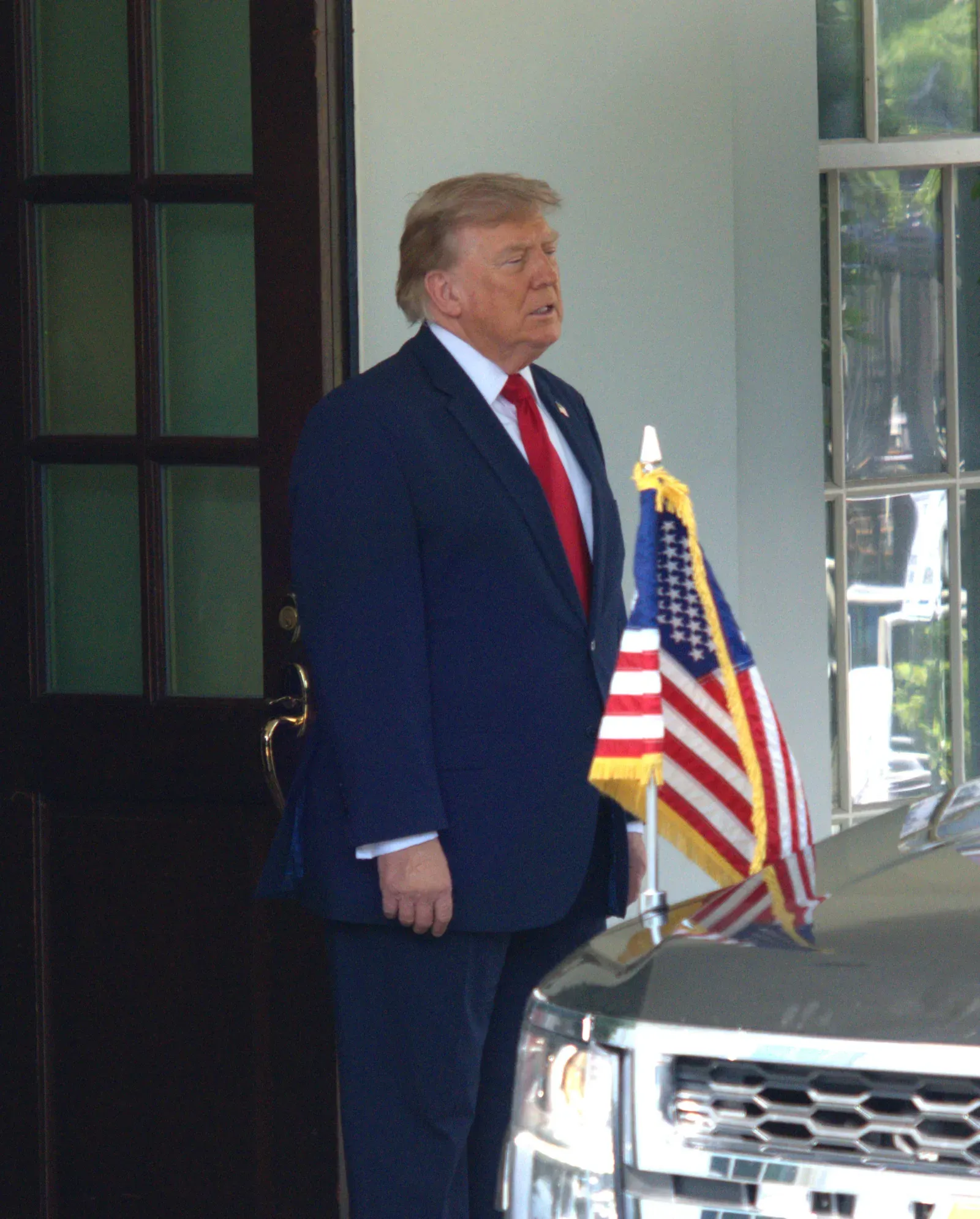 Trump hints at election emergency powers ahead of US midterms