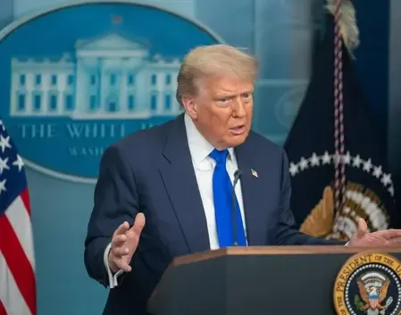 Trump open to talks with Democrats as government shutdown drags on