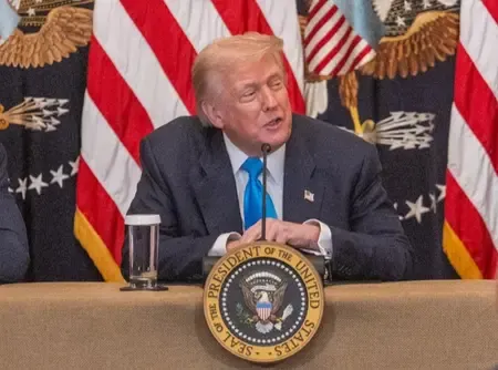 Trump says US on track for Moon return under Artemis, praises NASA chief
