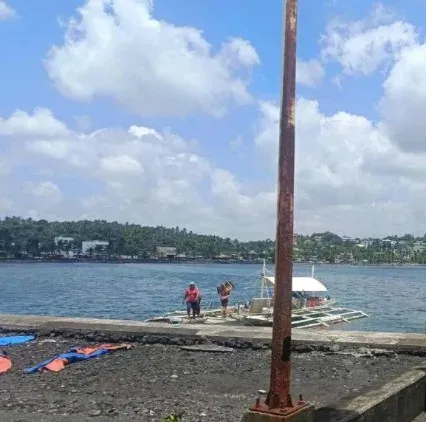 7.8-magnitude quake off Philippines triggers tsunami waves along Japan's coast
