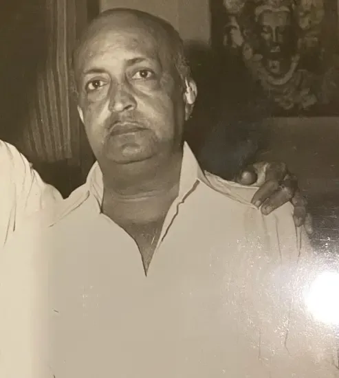 क्या ट्यूशन पढ़ाकर जीवन गुजारने वाले 'अनजान' बॉलीवुड के सुपरहिट गीतों के जादूगर बन गए?