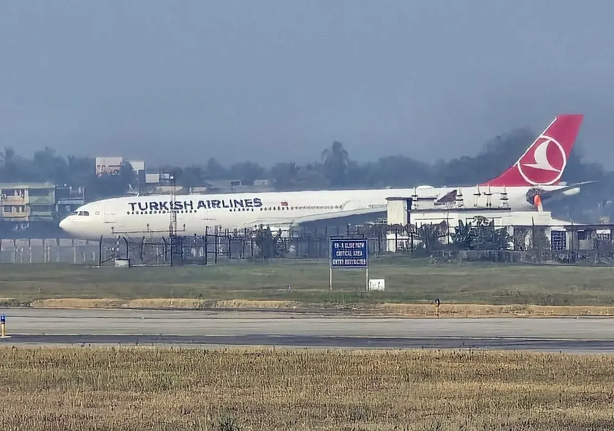 What Caused the Emergency Landing of a Turkish Airlines Flight in Kolkata?