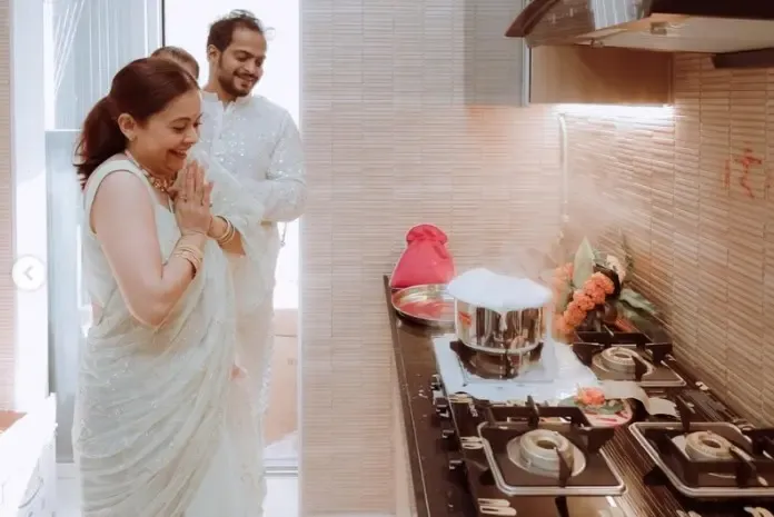 क्या देवोलीना भट्टाचार्जी ने नया घर खरीदा और हिंदू रीति-रिवाज से गृह प्रवेश किया?