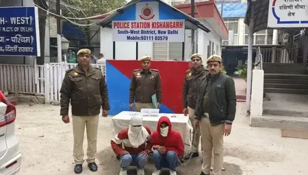 Who are the two suspects arrested in ATM fraud by Delhi Police?