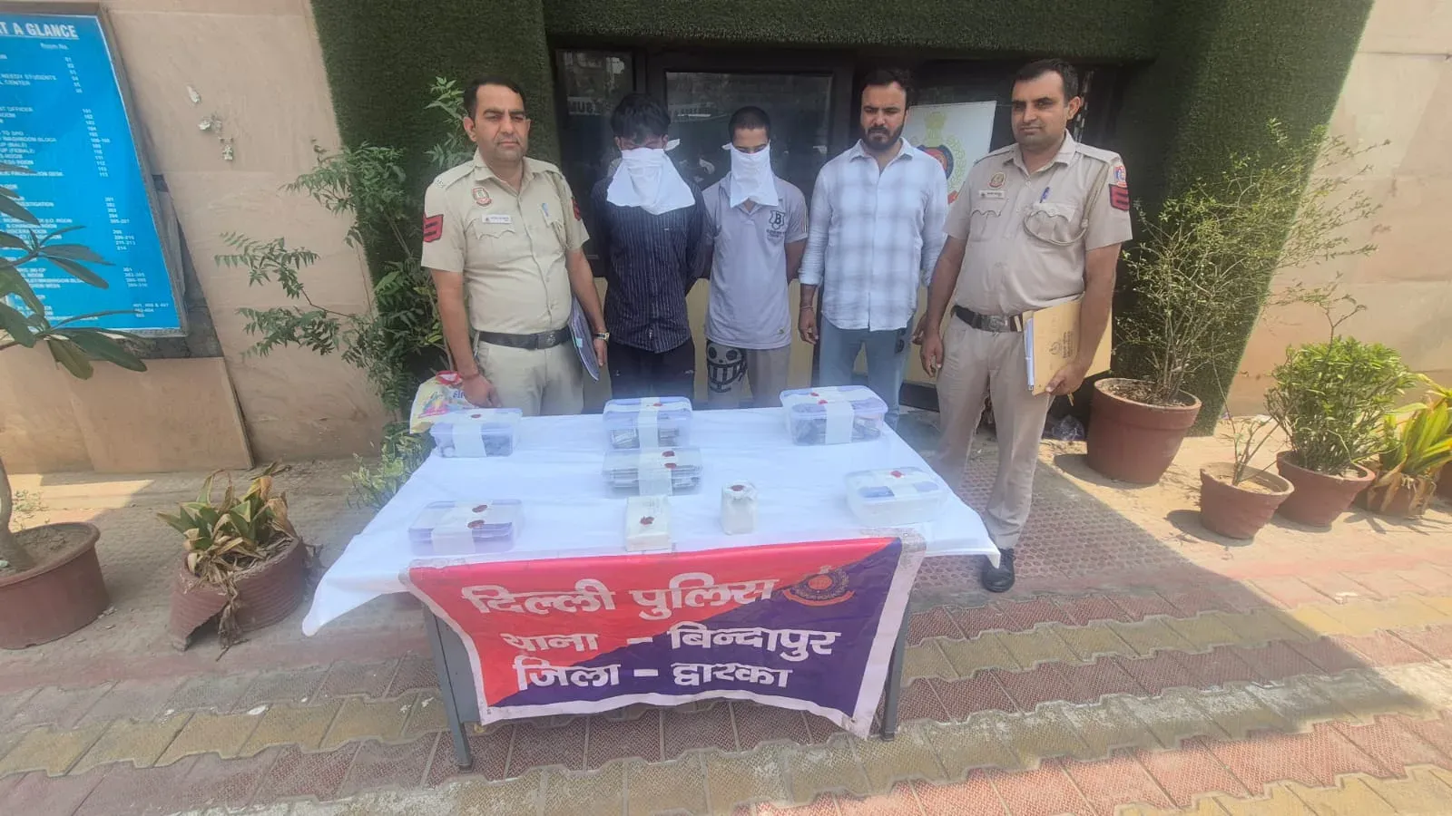Delhi Police arrest 3 in Dwarka theft; ₹5.58 lakh cash, melted silver recovered