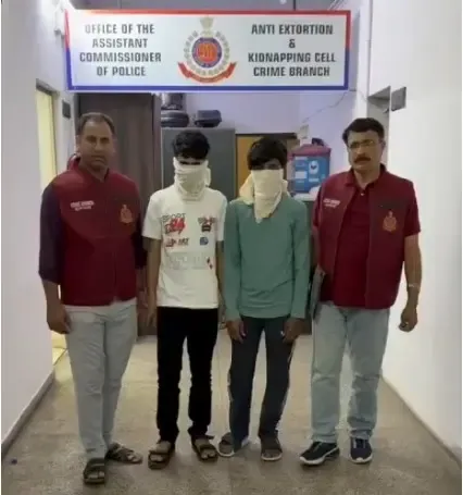 Delhi Police Nab Repeat Offenders; Recover Stolen Motorcycle and 14 Mobile Phones