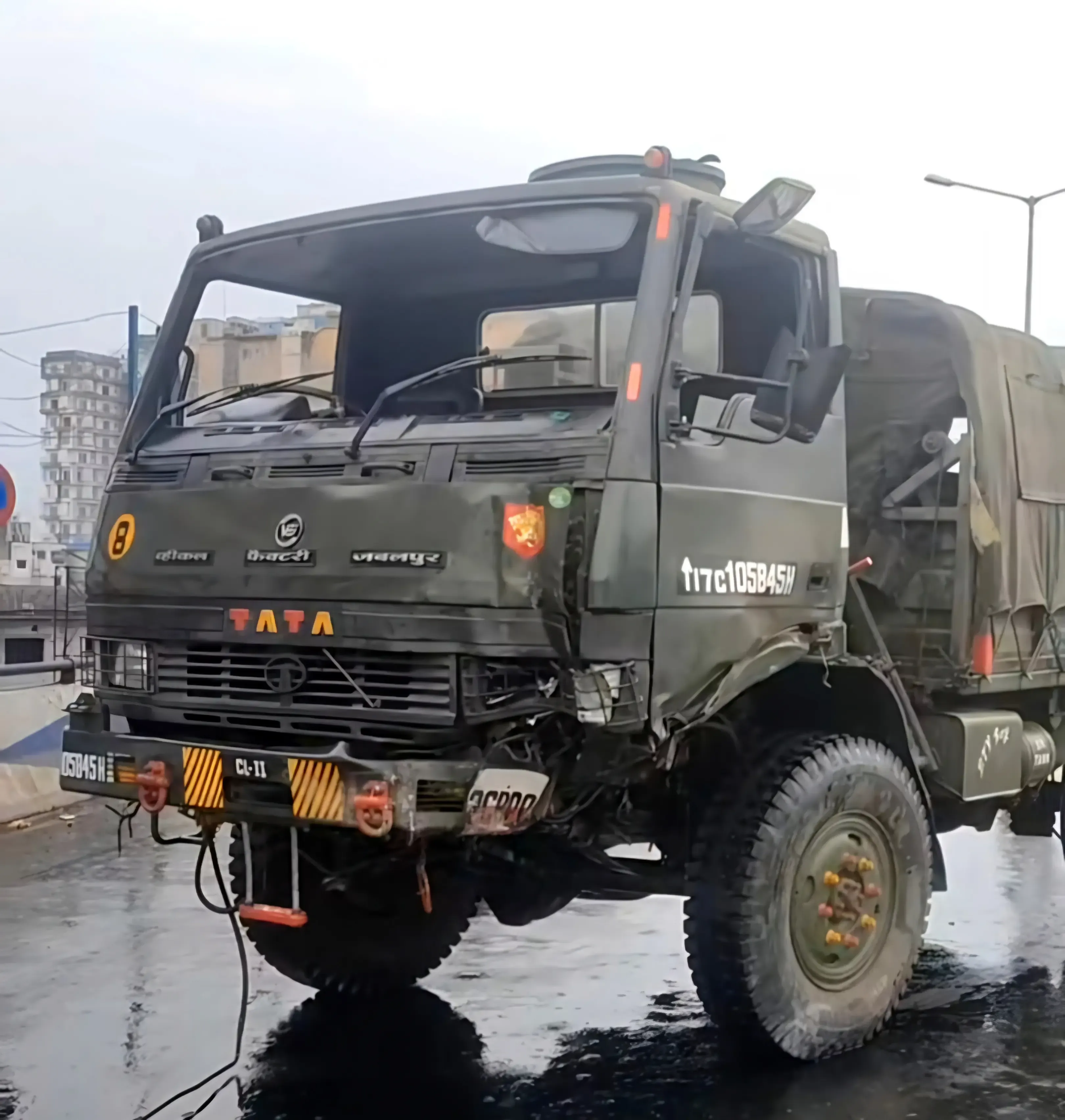 Two Soldiers Injured as Army Truck Flips on Rainy Kolkata Flyover