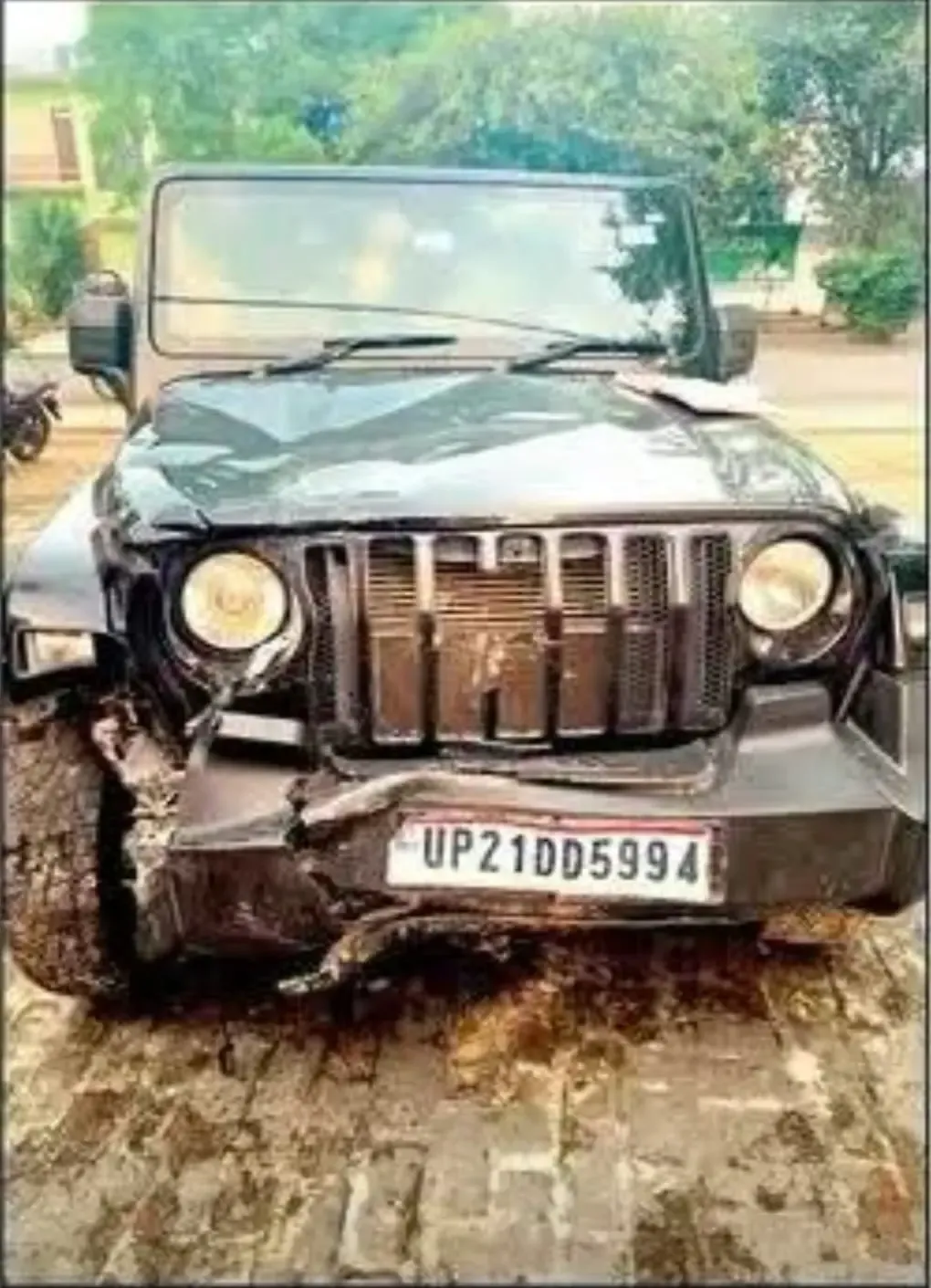 Two killed in Moradabad as speeding SUV rams e-scooter, driver absconds