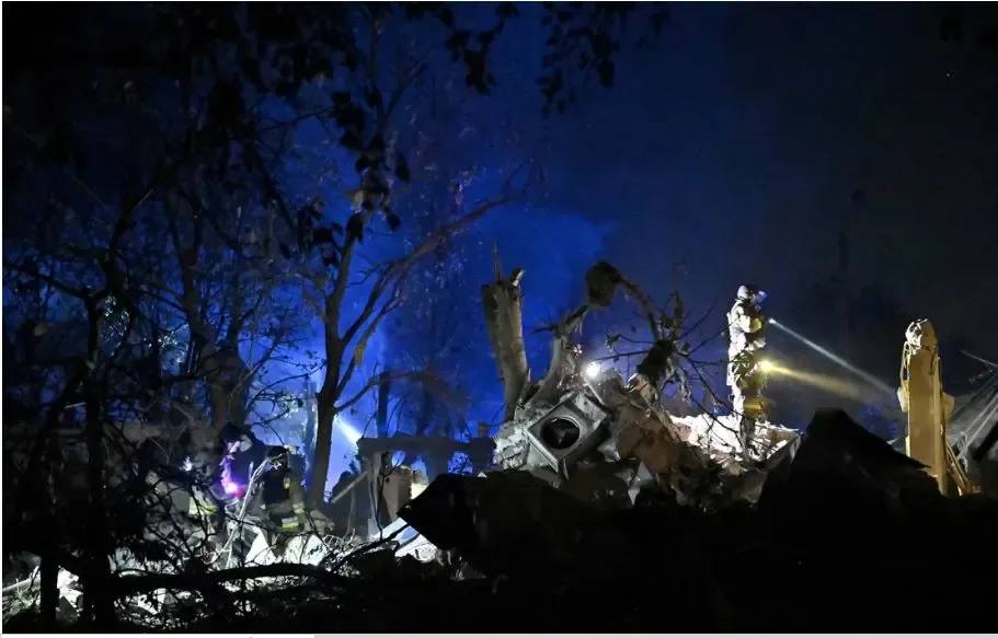 Drone Attacks in Saratov, Russia Result in Fatal Fire Incident