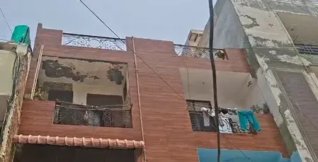 Two men found dead in Ghaziabad flat near DLF Bhagat Singh Chowk