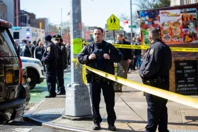 Manhattan stabbings: Raul Morales arrested, NYPD probes hate crime angle
