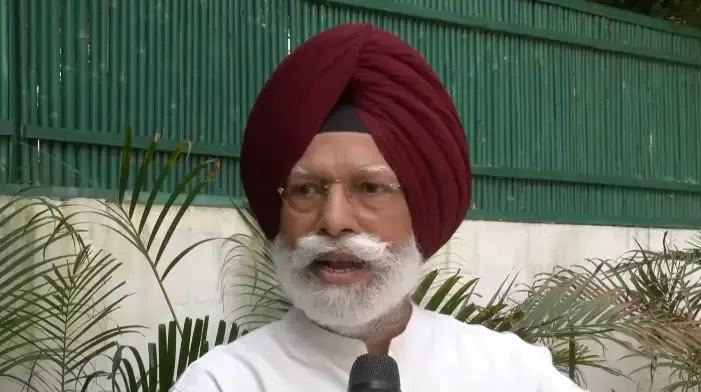 CEC ज्ञानेश कुमार के इस्तीफे तक जारी रहेगा इंडिया ब्लॉक का आंदोलन, त्योहारों के कारण अस्थायी विराम