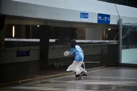 Is Typhoon Matmo Heading Towards China? Emergency Measures in Effect!