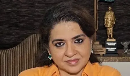 उद्धव ठाकरे बौखला गए हैं, बार-बार सेना का अपमान करते हैं: शाइना एनसी