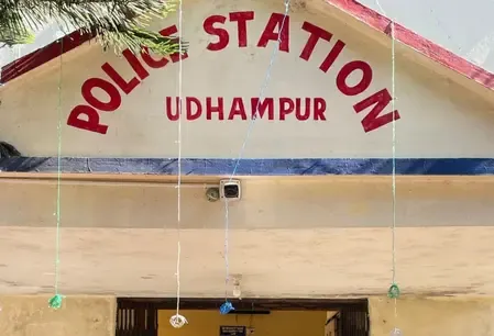 उधमपुर पुलिस ने गौ-तस्कर गुलाम कादर की चल संपत्ति जब्त की