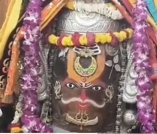 उज्जैन में महाकालेश्वर मंदिर की भस्म आरती: भक्तों का अद्भुत संगम