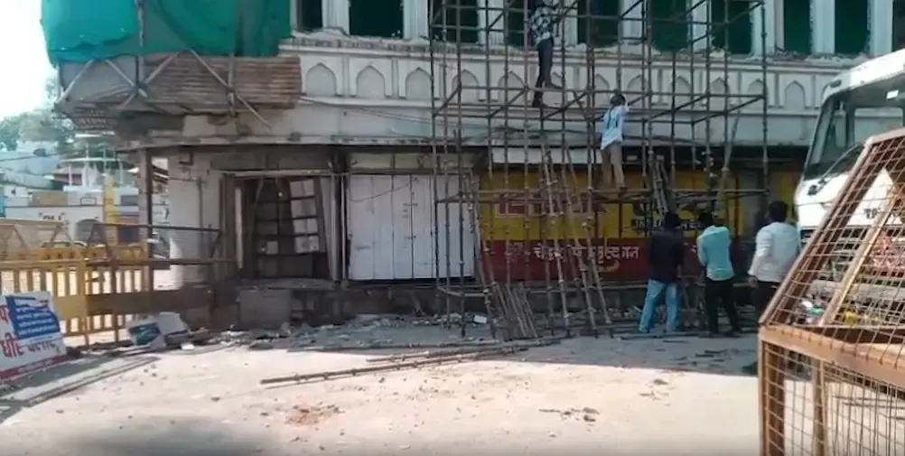 Ujjain mosque demolition enters Day 2 amid stone-pelting fallout, 8 FIRs