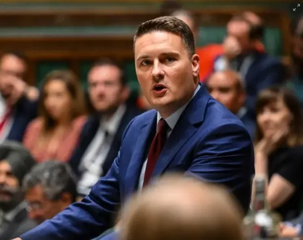 ब्रिटेन में मेनिन्जाइटिस का संकट: छात्रों की मौत, स्वास्थ्य मंत्री का बड़ा बयान